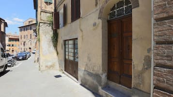 Dettaglio esterni
