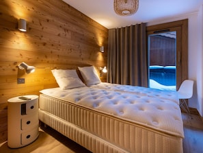 3 bedrooms, free WiFi, bed sheets