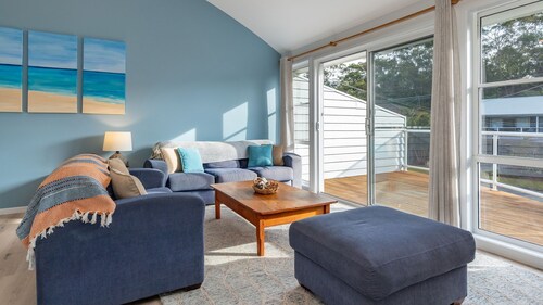 4 Harrow Drive