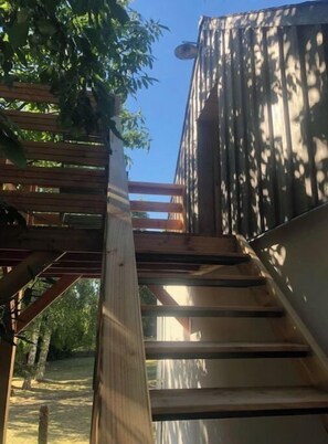 Property grounds - CHARMING LITTLE STUDIO WITH TERRACE AND POOL (Pluneret)