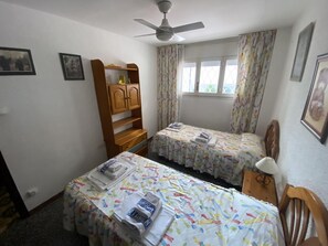 2 makuuhuonetta, vuodevaatteet