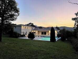 Outdoor pool, a heated pool