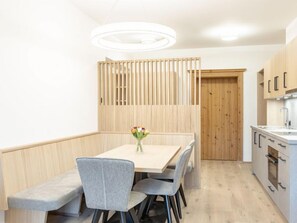 Dining - mit 1 Schlafzimmer für 6 Personen by Interhome (Kitzbühel)