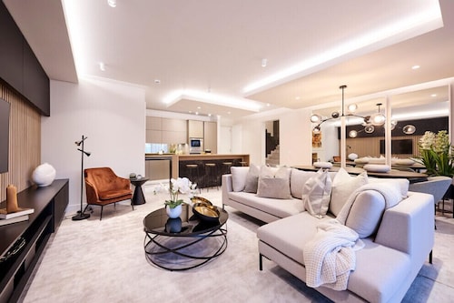 Ellipse Executive Apartments