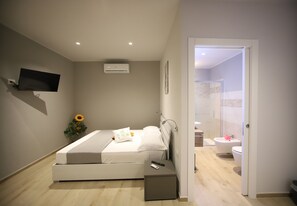 1 quarto, Wi-Fi de cortesia, roupa de cama