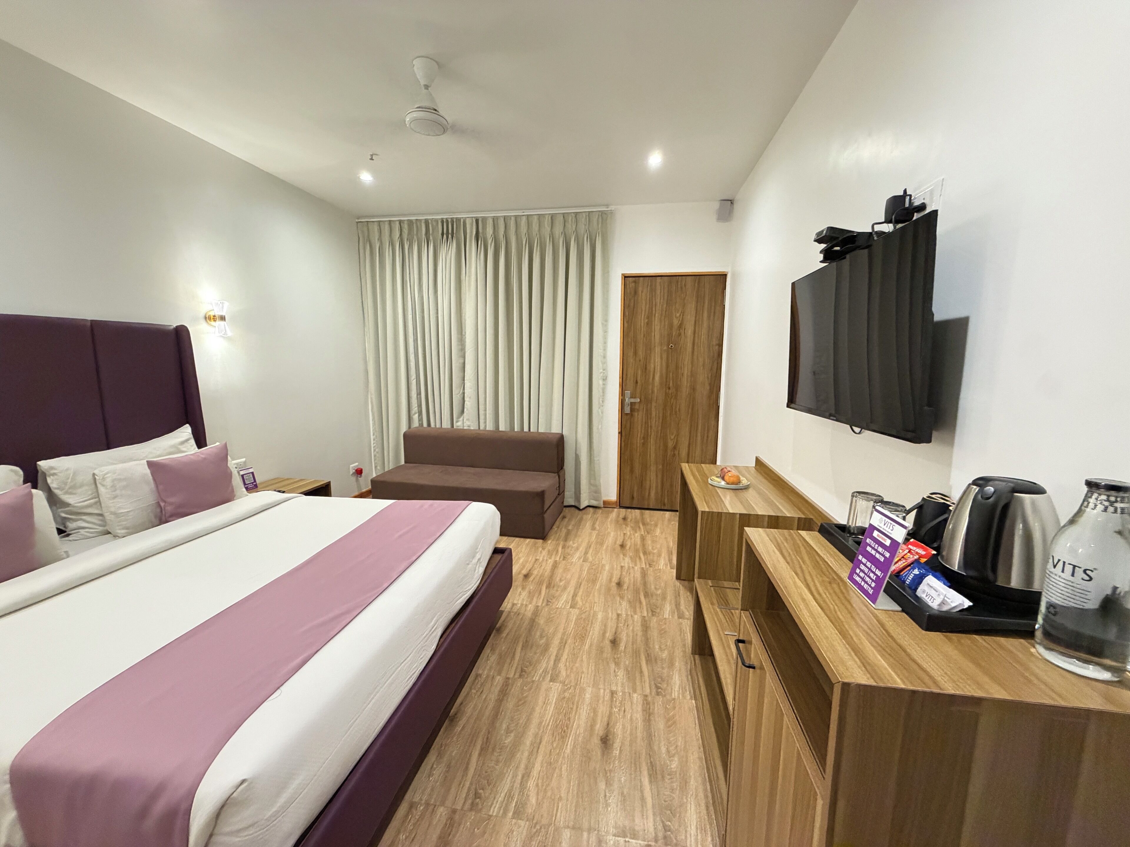 行政雙人房 | 遮光窗簾/窗簾、隔音、免費 Wi-Fi、床單