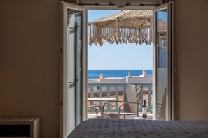 Driepersoonskamer | Terras