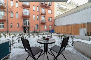 Outdoor dining - Stylish Studio | Terrace, Air Conditioning, Center (Kraków)