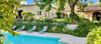 La Fleur de Savignac · 3 bd, pool, views, WiFi
