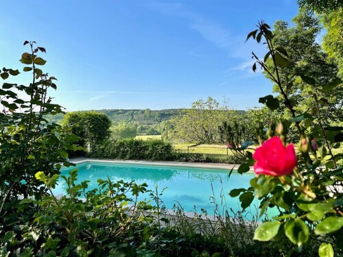 La Fleur de Savignac · 3 bd, pool, views, WiFi