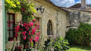 DĂ©tail de lâextĂ©rieur