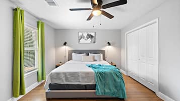 2 soverom, strykejern/-brett, wi-fi (inkludert) og sengetøy