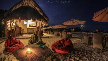 Beach bar