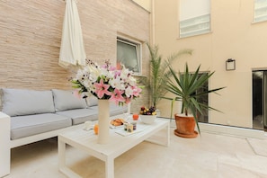 Deluxe Room, Terrace | Terrace/patio