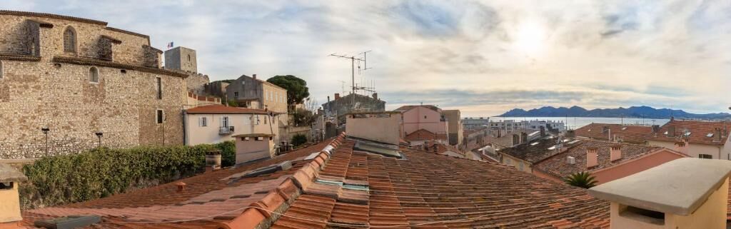 Penthouse Panoramique | Coffres-forts dans les chambres, bureau, rideaux occultants