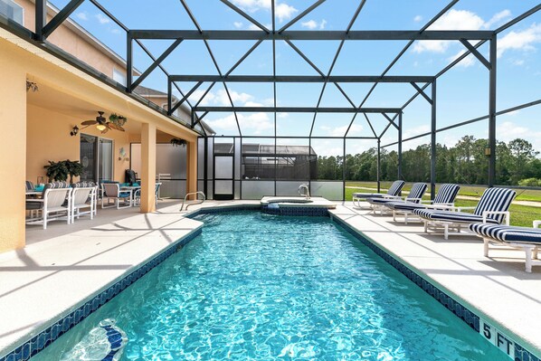 Outdoor pool, sun loungers