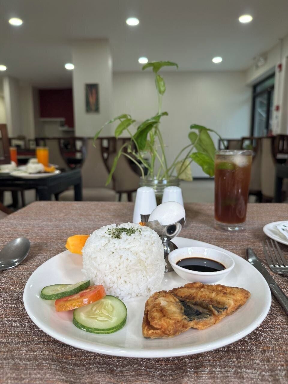 Free daily local cuisine breakfast 