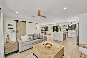 Smart TV, books - Coco Loco Oasis: Boho-Luxe Escape with Saltwater Pool Near Deerfield Beach! (Deerfield Beach)