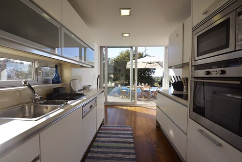 Villa 299 Modern Holiday Villa near Moledo Beach