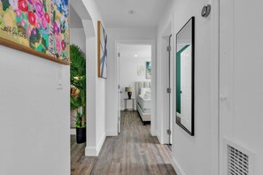 Interior - La Pergola Villa | 7 BR | Pool+Hot Tub | Location (Miami)