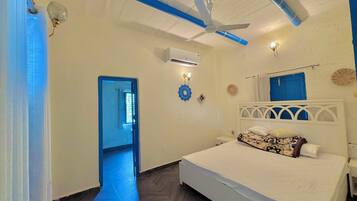 Royal Suite | 1 bedroom, soundproofing, free WiFi