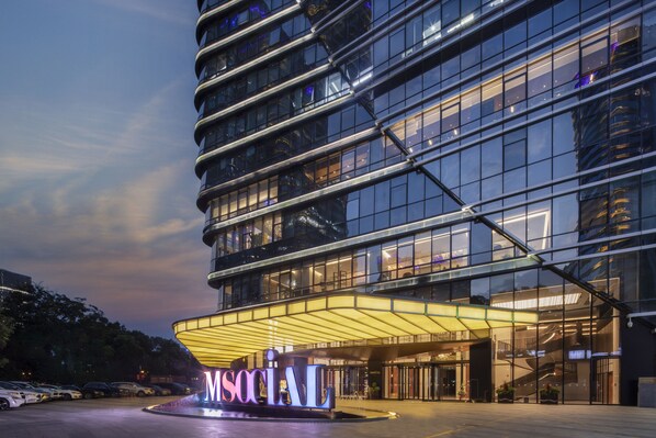 Property entrance - M Social Hotel Suzhou (Suzhou)