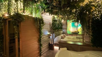 Premium-Zimmer, Sauna | Hochwertige Bettwaren, Daunenbettdecken