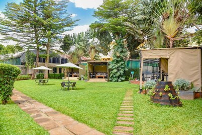 Cozy Stead Hotel - Garden House, Gigiri