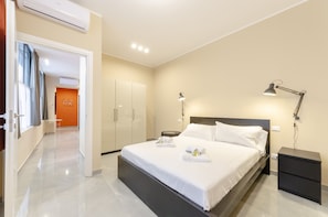 1 Schlafzimmer, Bügeleisen/Bügelbrett, kostenloses WLAN, Bettwäsche