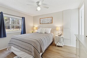 3 間睡房、Wi-Fi、床單