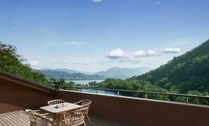 Terrace/patio - Wonderland Resort, Hangzhou Jiande, A Tribute Portfolio Resort (Hangzhou)