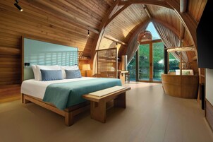 Habitación familiar, no fumadores, vistas al lago | Minibar, decoración individual, espacio para trabajar con un portátil