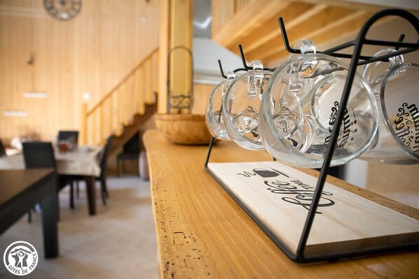 Dining - Gîte de la Sioule - Olby (OLBY)