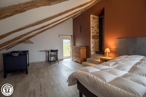 6 bedrooms, free WiFi