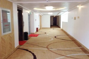Unclassified image, 3 of 5, button - Yunti Hotel (Jinping)