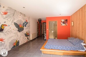 2 bedrooms, free WiFi