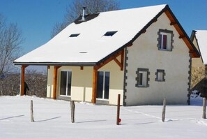 Exterior - Le Champ Soleil - Singles (SINGLES)