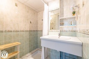 Dusche