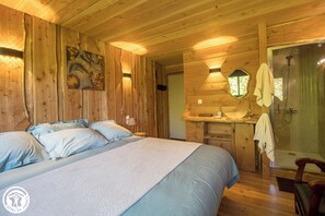 4 間睡房、免費 Wi-Fi