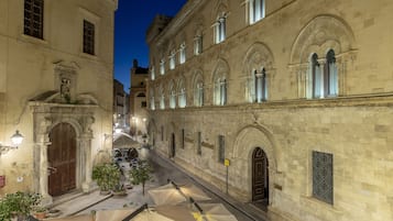 1 chambre, minibar, bureau, rideaux occultants