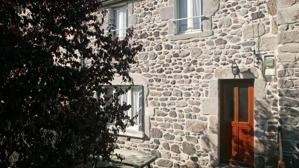 Exterior detail - Les Hirondelles - Murol (MUROL)