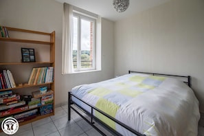 1 bedroom, free WiFi