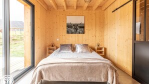 3 bedrooms, free WiFi - Chalet Rose des Neiges (CHAMBON SUR LAC)