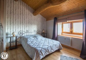 3 bedrooms