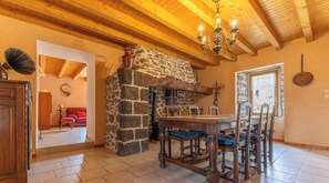 Dining - 63g63561 - Mareugheol (MAREUGHEOL)