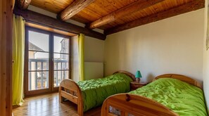 4 habitaciones y wifi gratis 