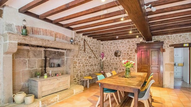 Dining - Les Grands Meuniers - Saint-julien-la-geneste (SAINT-JULIEN-LA-GENESTE)