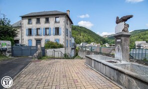 Property grounds - Les Volcans - Murol - Gîte (MUROL)