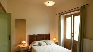 3 habitaciones y wifi gratis 