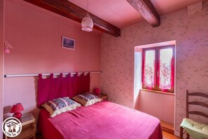 5 bedrooms, free WiFi